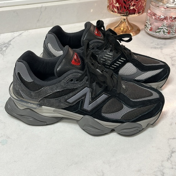 New Balance 9060 Black with Castlerock and Rain Cloud - Picture 4 of 6